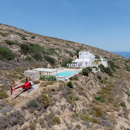 빌라 Acqua - Gorgeous Pool Villa, Stunning Sea Views, Helipad! 파라스포로